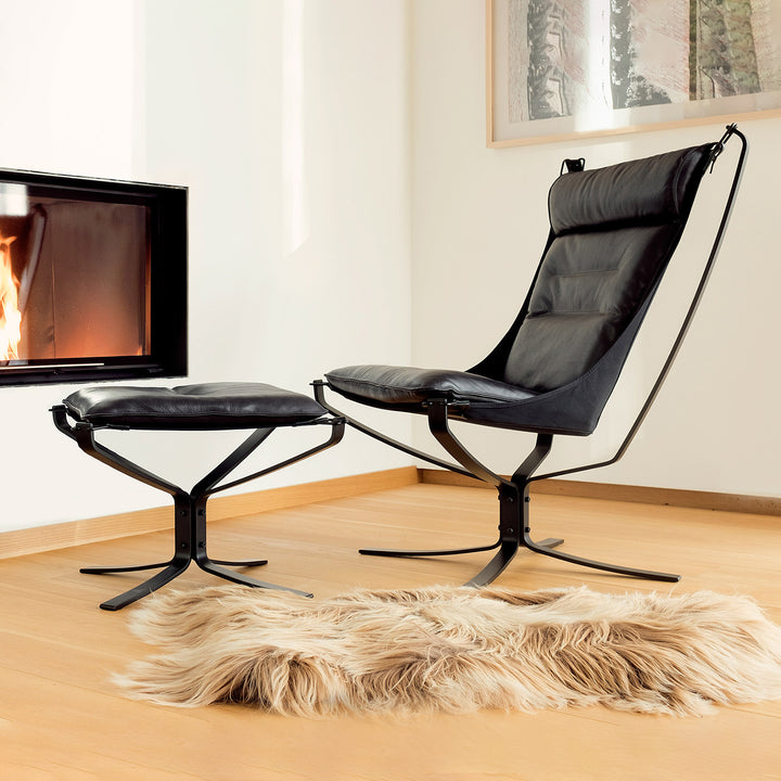 lk hjelle | falcon phoenix highback | chair | black | polished chrome