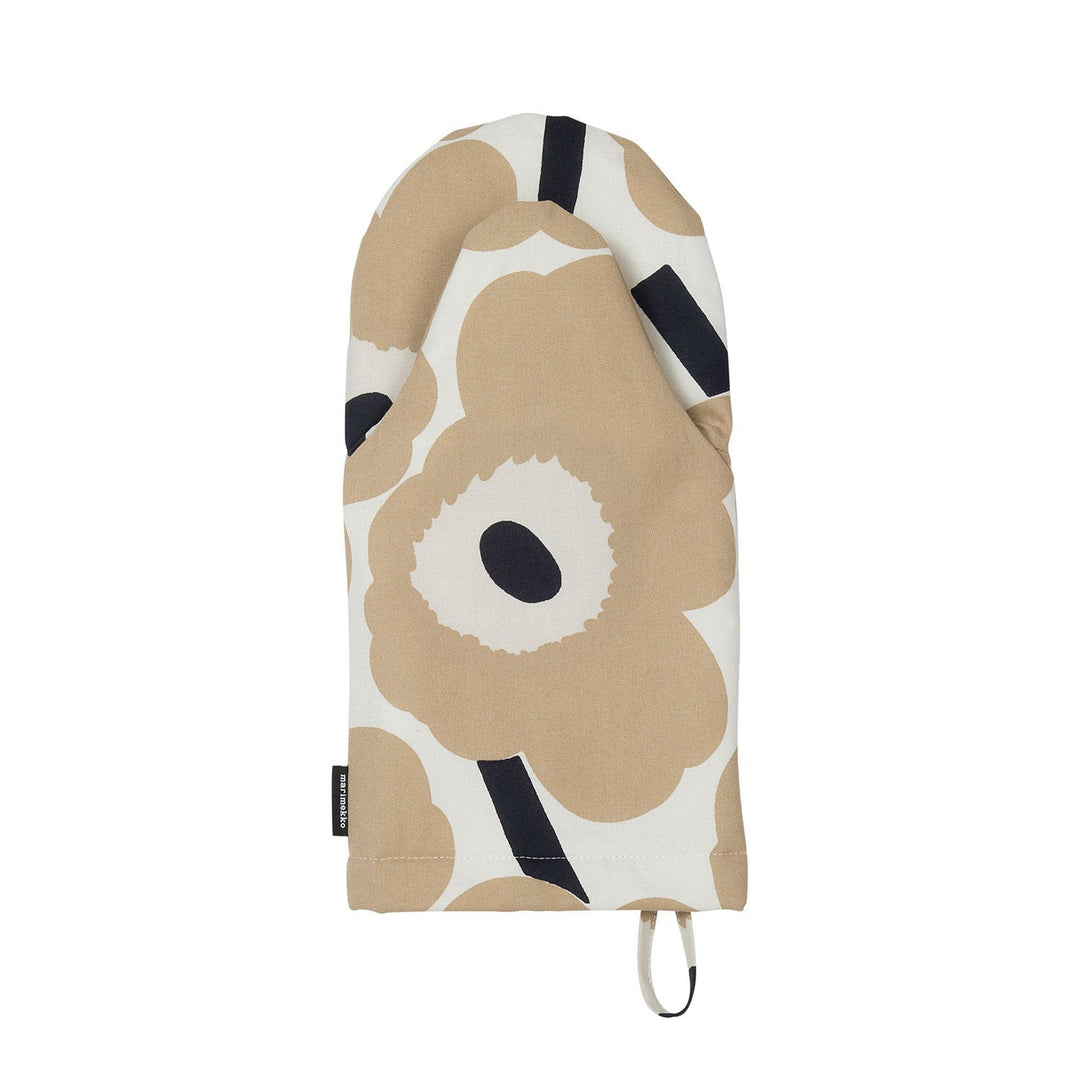 marimekko_pieni_unikko_oven_mitt.jpg__PID:df94dd03-649f-4f4e-8260-2d186f156143