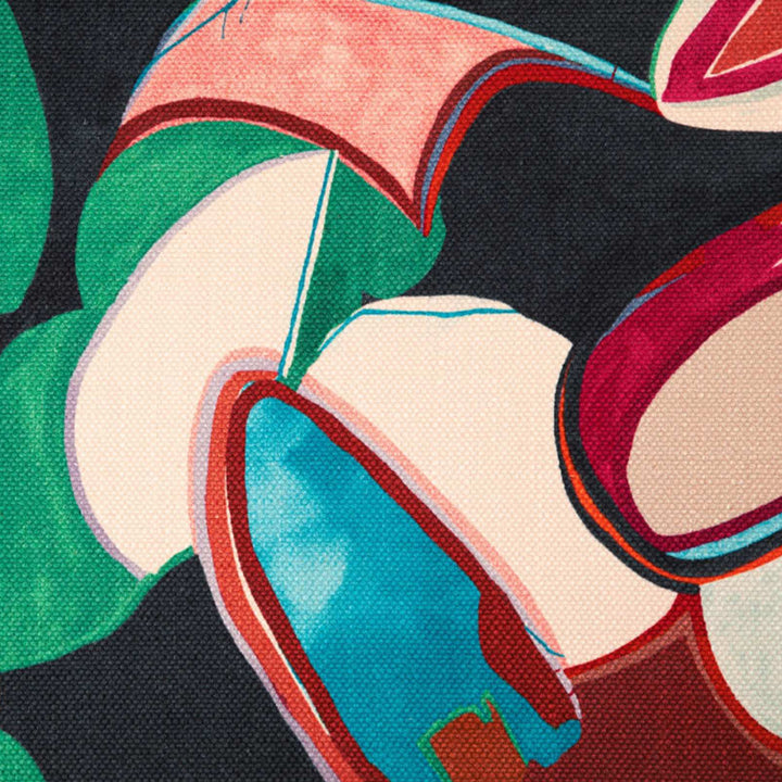 freifrau | leya lounge chair | wire frame | riga tamaris + dedar margaritas