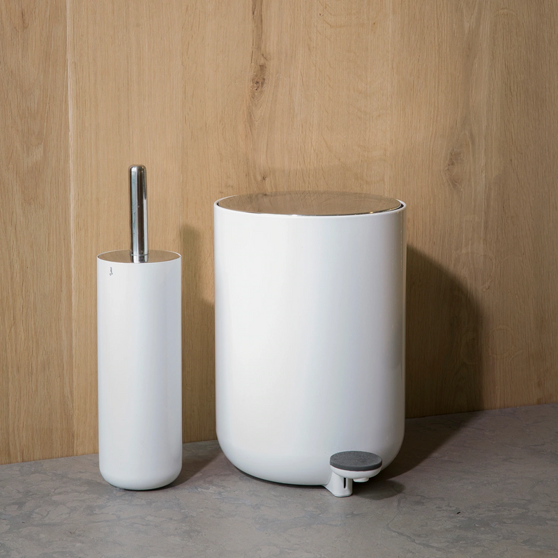 audo copenhagen (menu) | norm toilet brush | gloss white