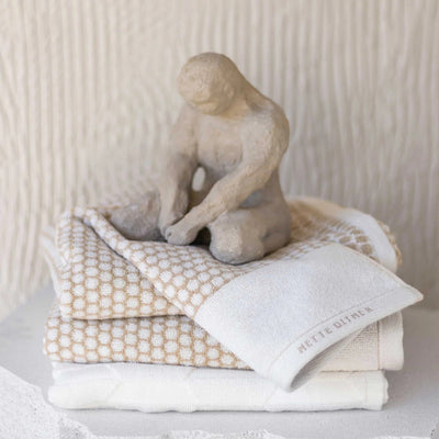 mette ditmer | grid bath towel | sand + off white - LC