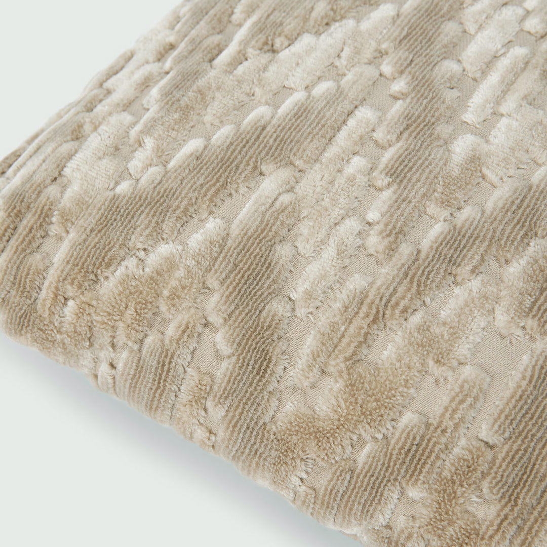 missoni home | fossile cushion 30x60cm | colour 48