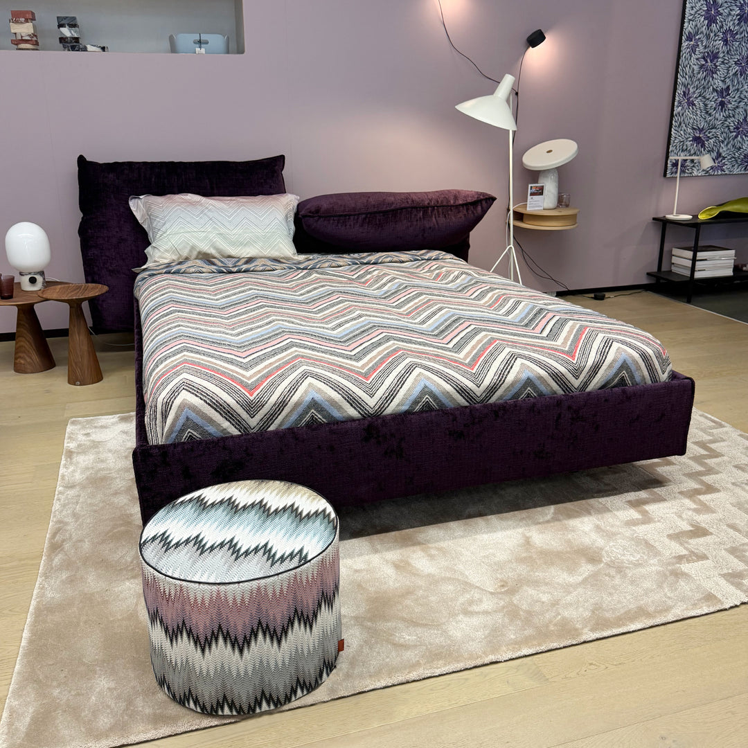 moeller design | ROSE queen bed + adjustable backrest | coco 537
