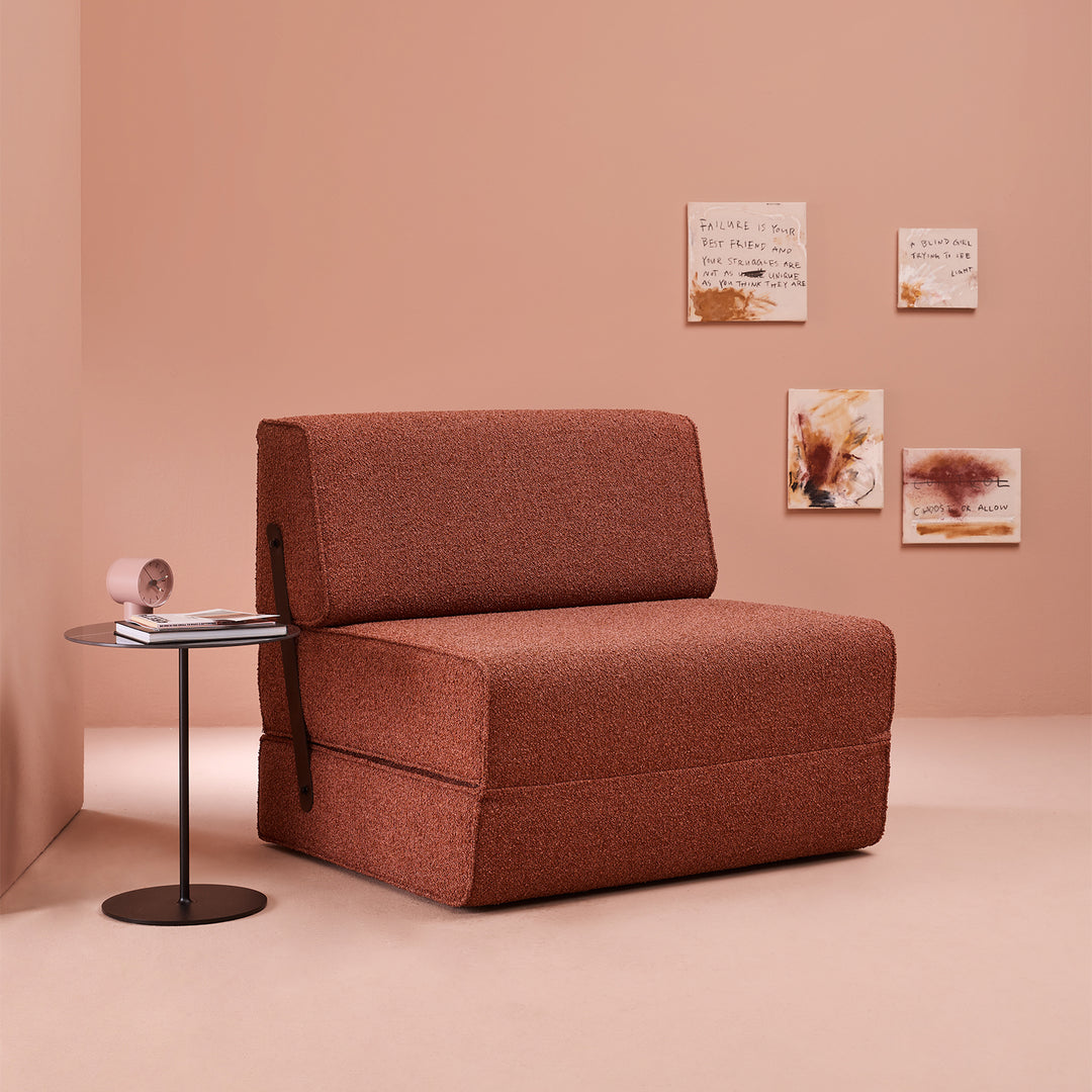 moeller design | slounge sleeper chair | loop thyme 206 + leather strap