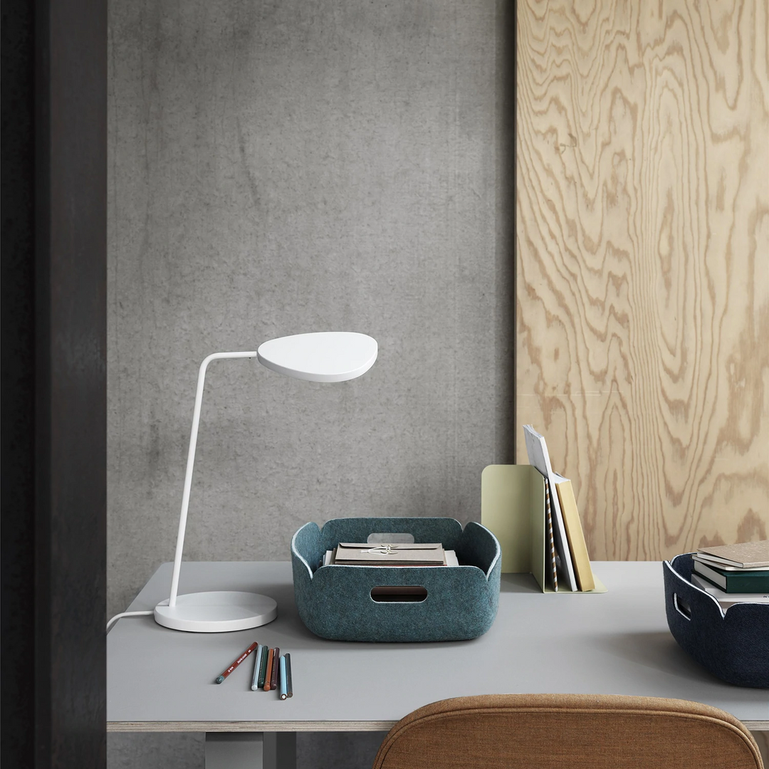 muuto | restore tray 40cm | dusty green