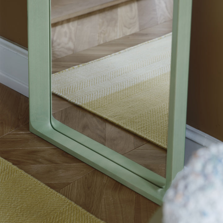 muuto | arced mirror large | light green