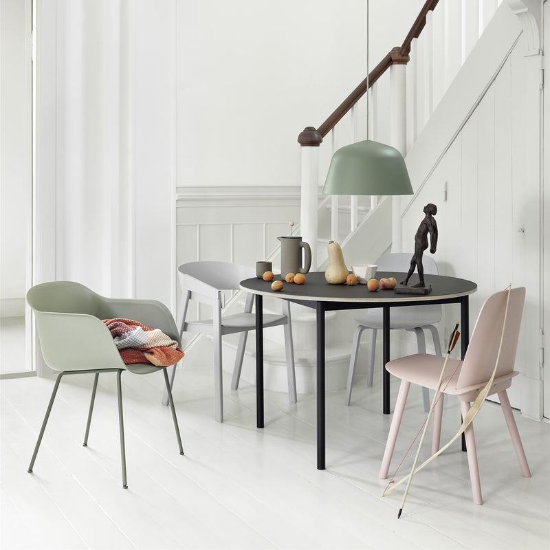 muuto | base round table | black nanolaminate 110cm