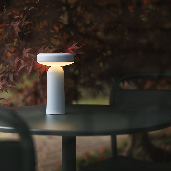 muuto | ease portable lamp | light blue