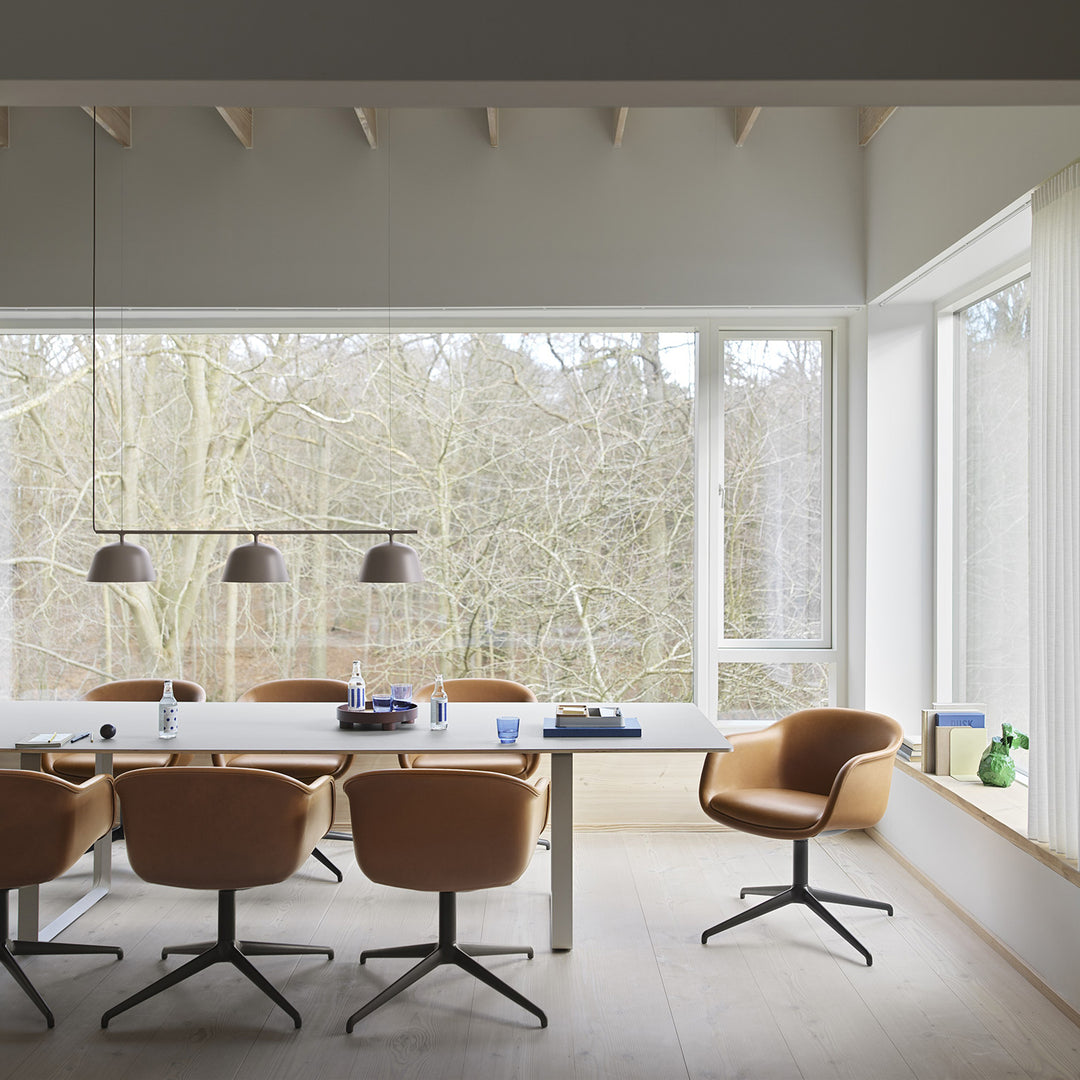muuto | fiber conference armchair | swivel base | cognac leather + black ~ DC