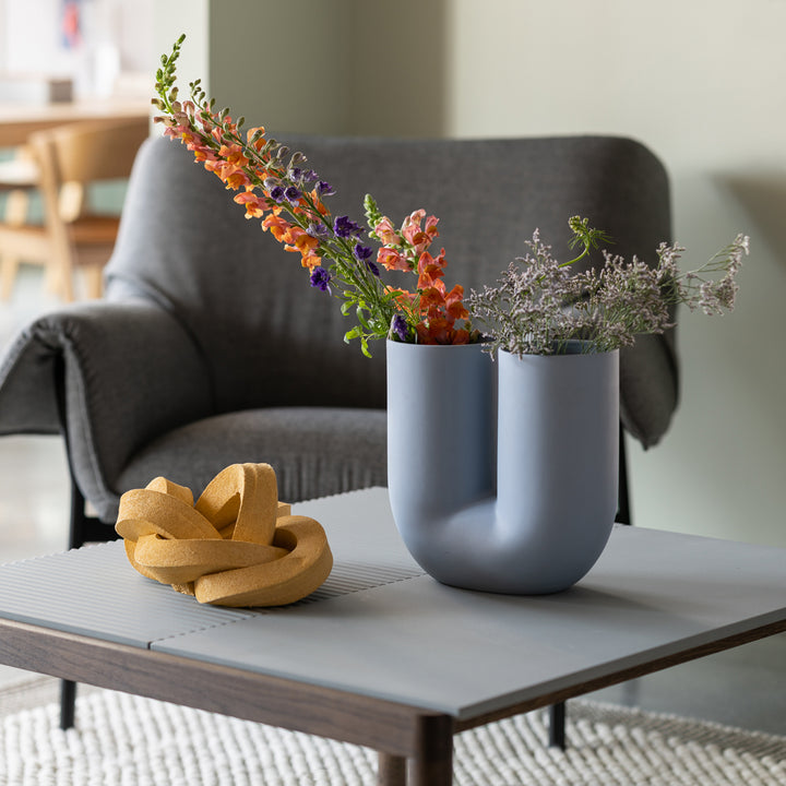 muuto | kink vase | light blue 26cm