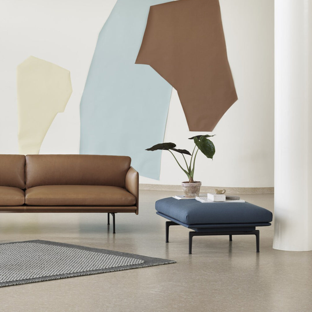 muuto | outline pouf | refine leather black