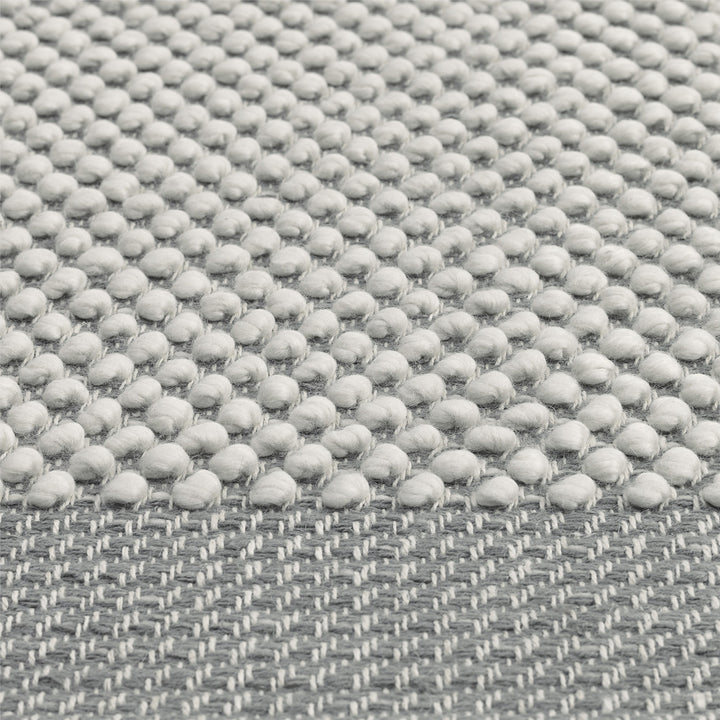 muuto | pebble wool rug | light grey 200x300cm