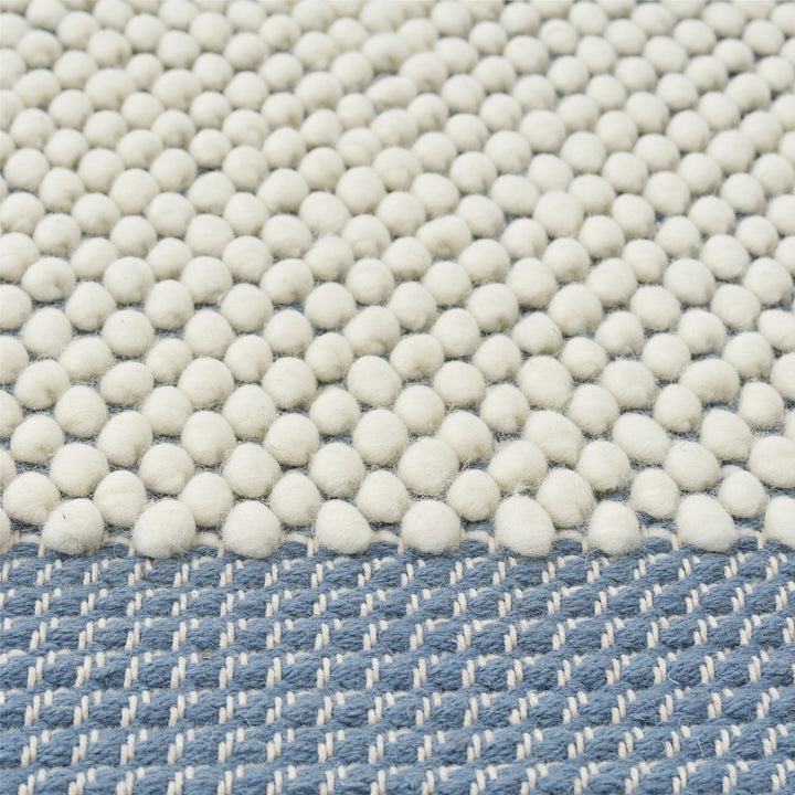 muuto | pebble wool rug | pale blue 200x300cm