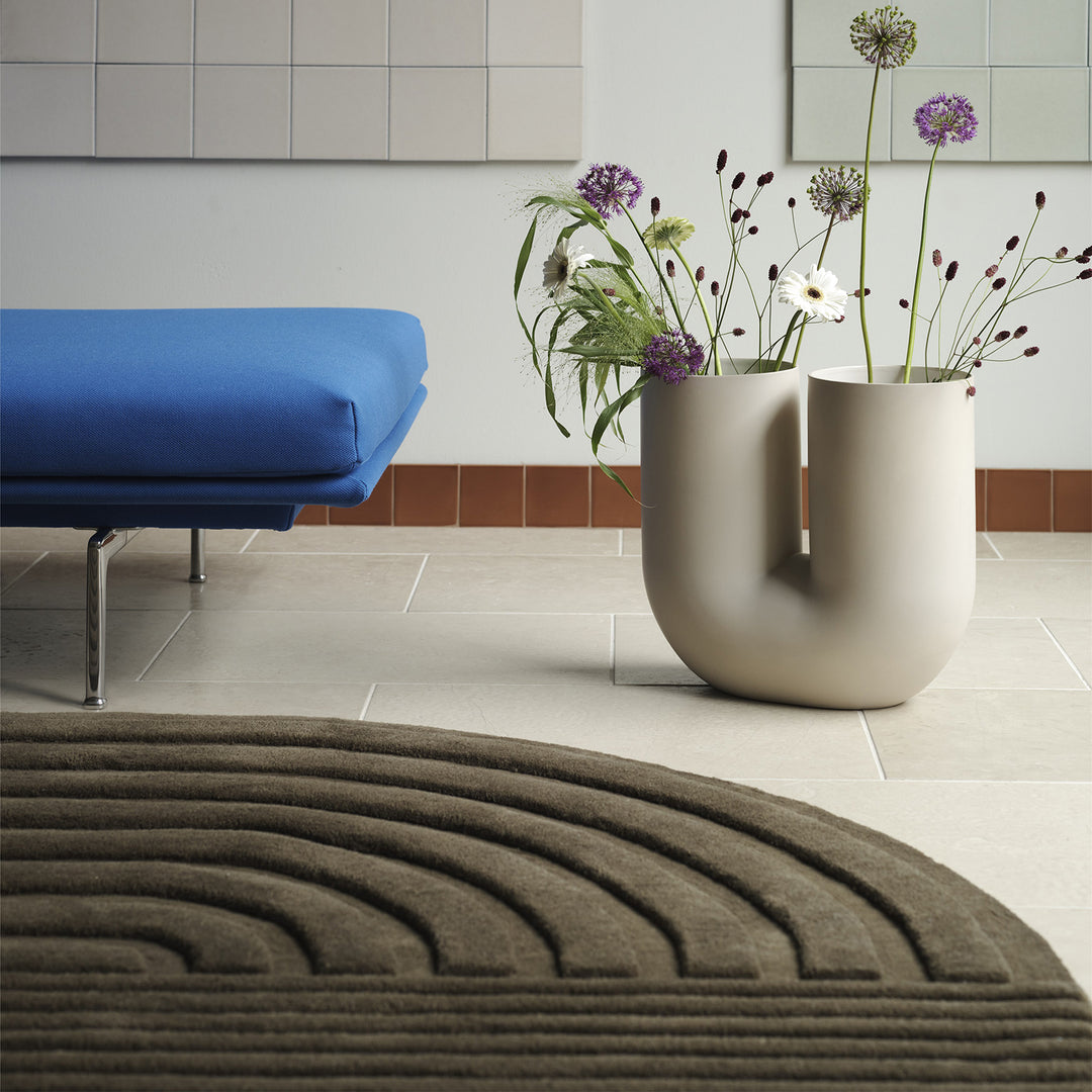 Verso Rug Muuto muuto | relevo rug | taupe 200x300cm – top3 by design