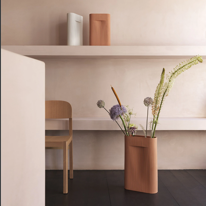 muuto | ridge vase | terracotta 48.5cm ~ DC