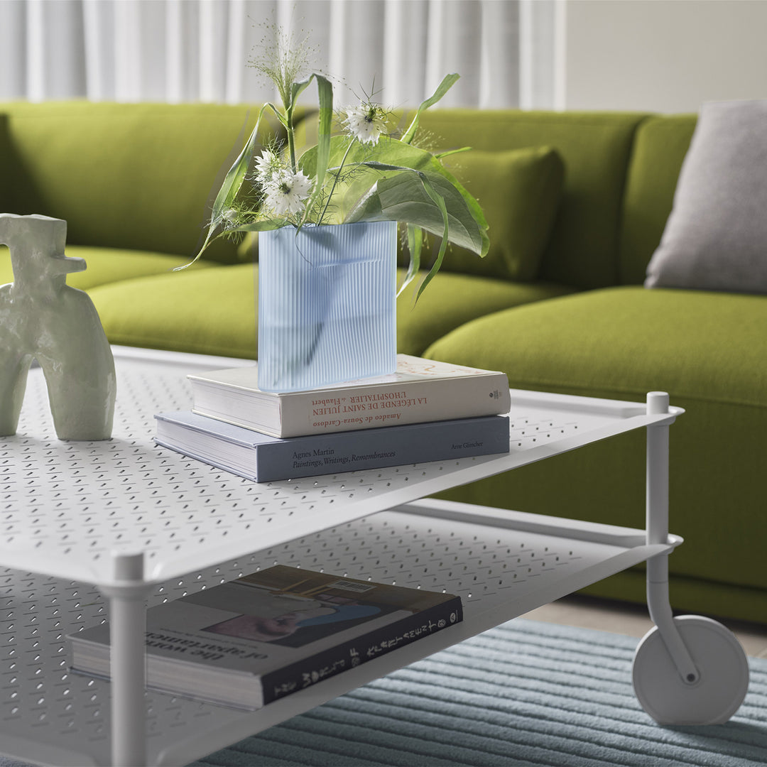 muuto | ridge vase | light blue 16.5cm