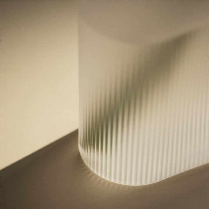 muuto | ridge vase | white 48.5cm