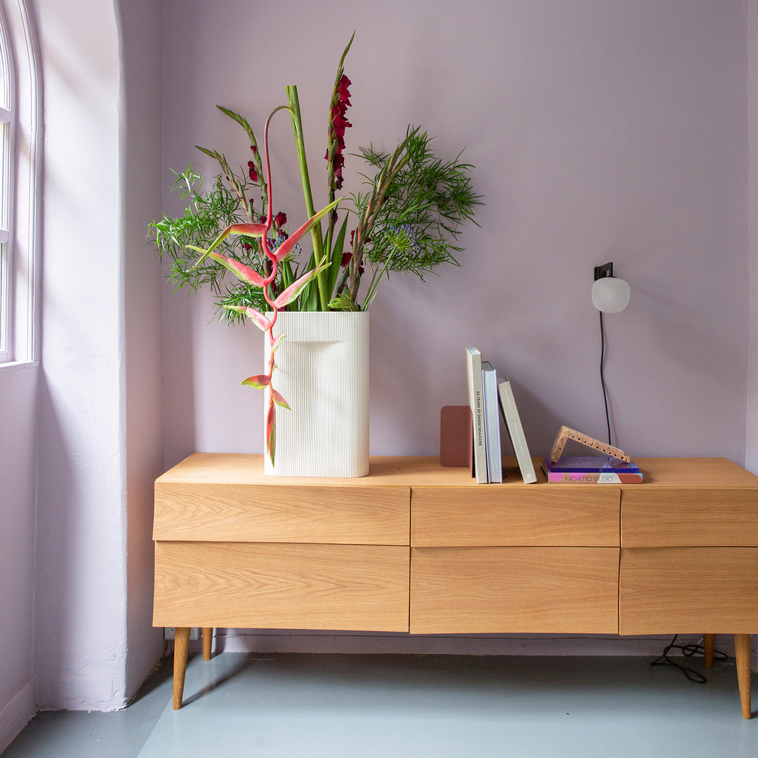 muuto | ridge vase | off white 48.5cm - DC