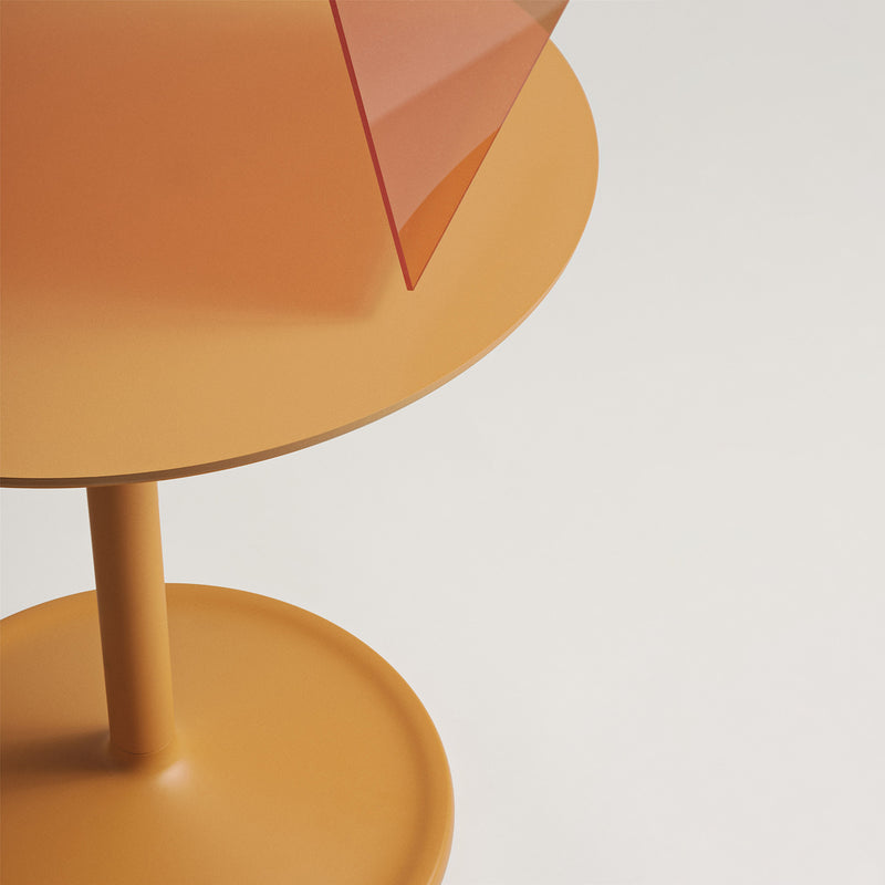 muuto | soft side table 48x48cm | orange laminate