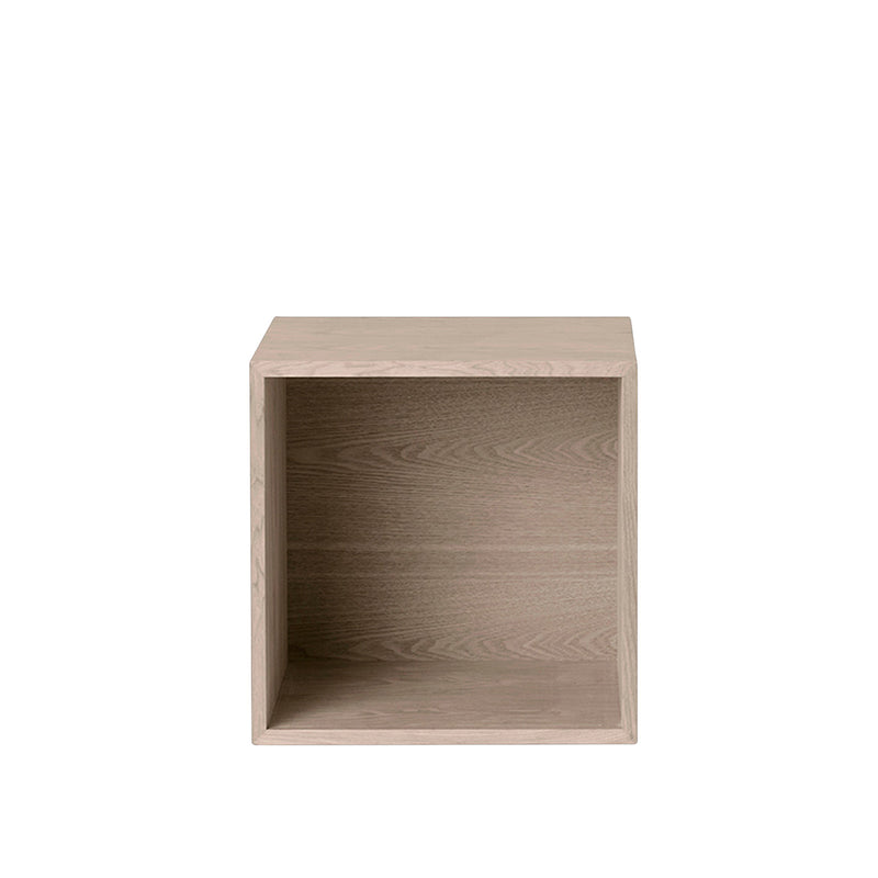 muuto | stacked storage system | module with backboard | medium oak