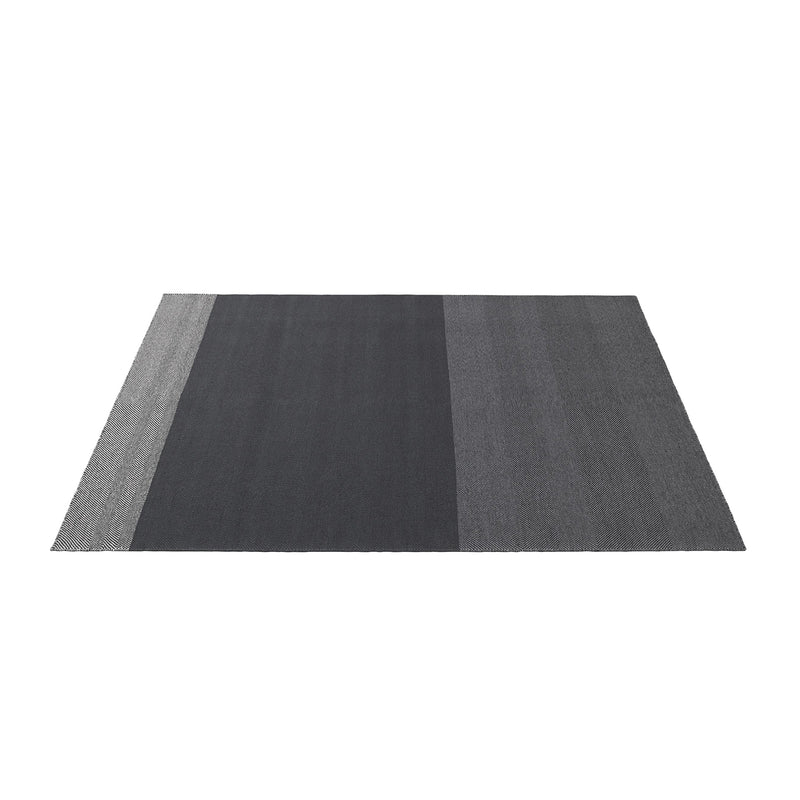 muuto | varjo rug 200x300cm | dark grey