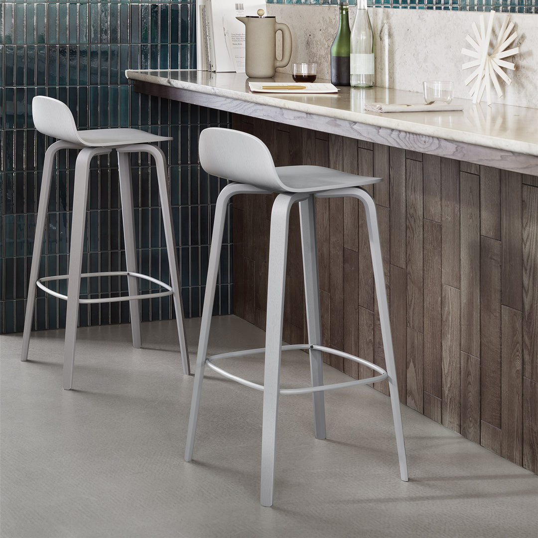 muuto | visu bar stool | 75cm black