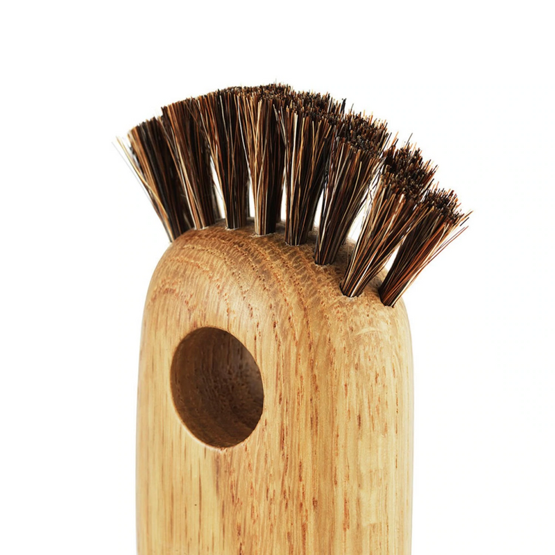 normann copenhagen | nift oak brush | small - DC