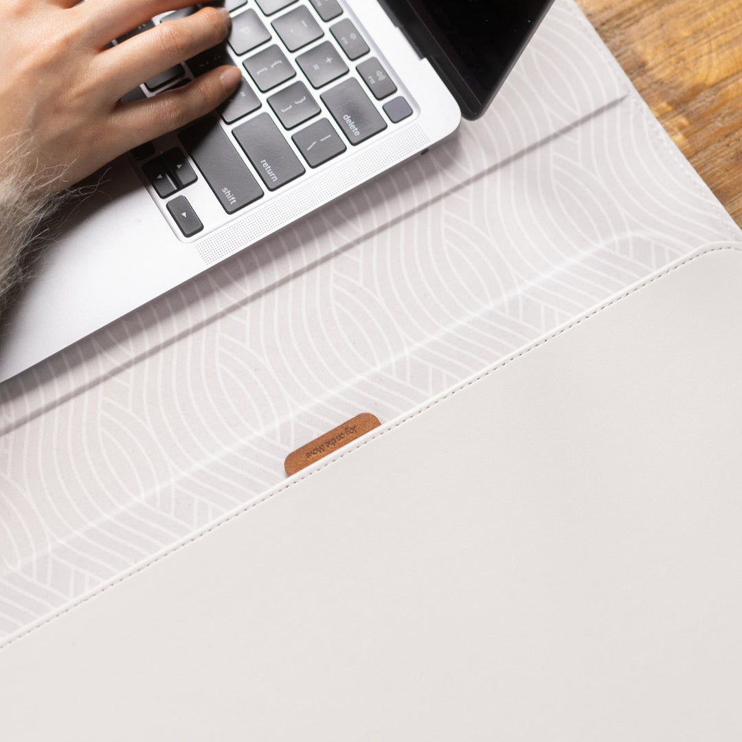 orbitkey | hybrid laptop sleeve 16" | konmari - LC