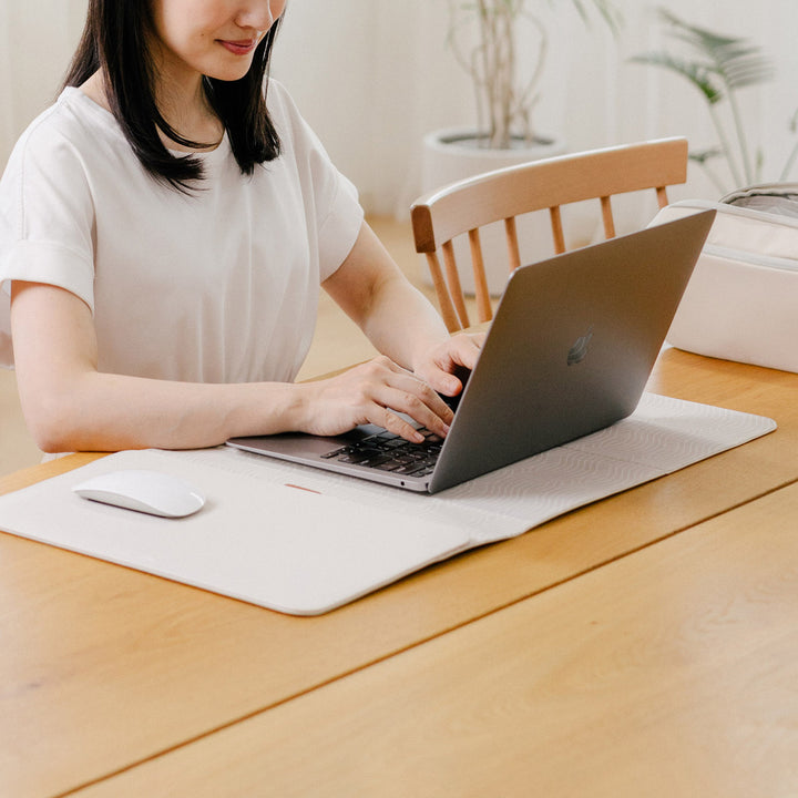 orbitkey | hybrid laptop sleeve 16" | konmari - LC