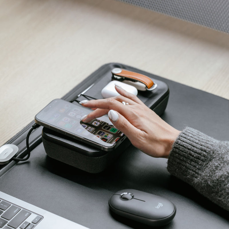 orbitkey | nest organiser + charger v2 | black