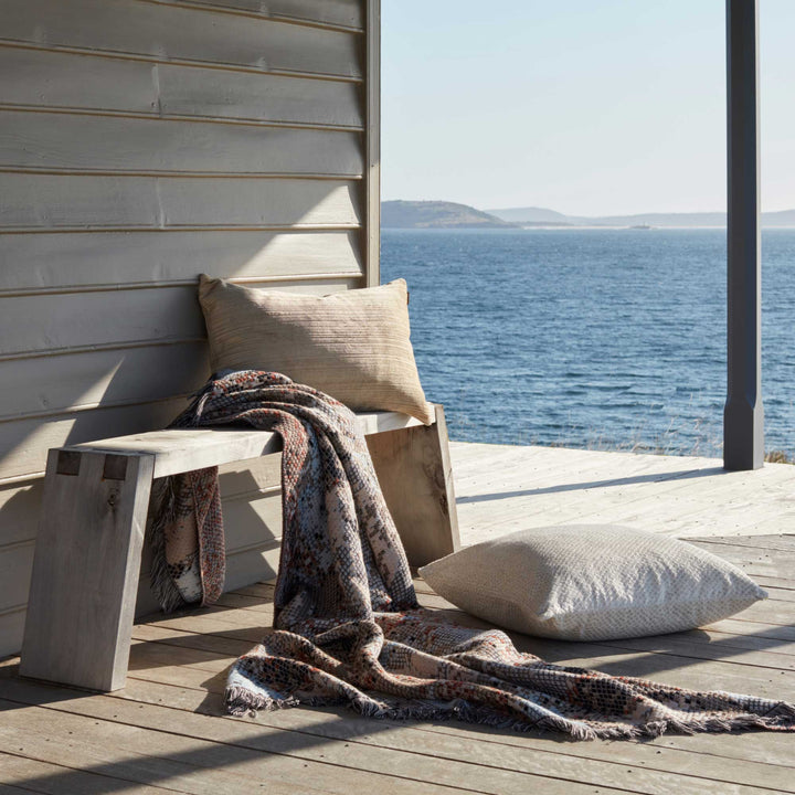 innate collection | moments throw