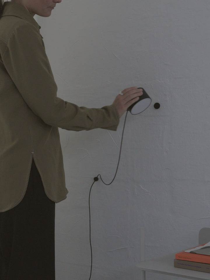 muuto | post wall lamp