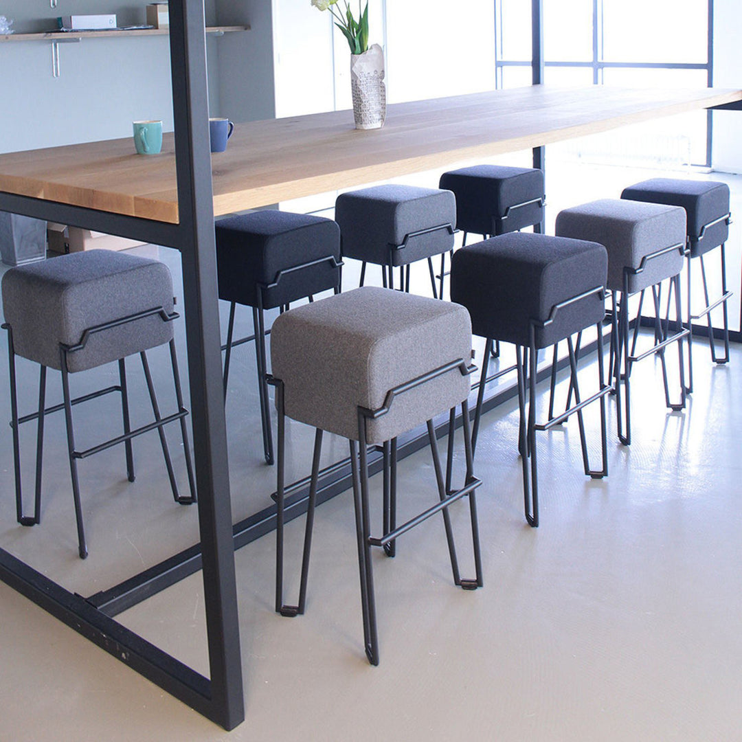puik | bokk bar stool | black - LC