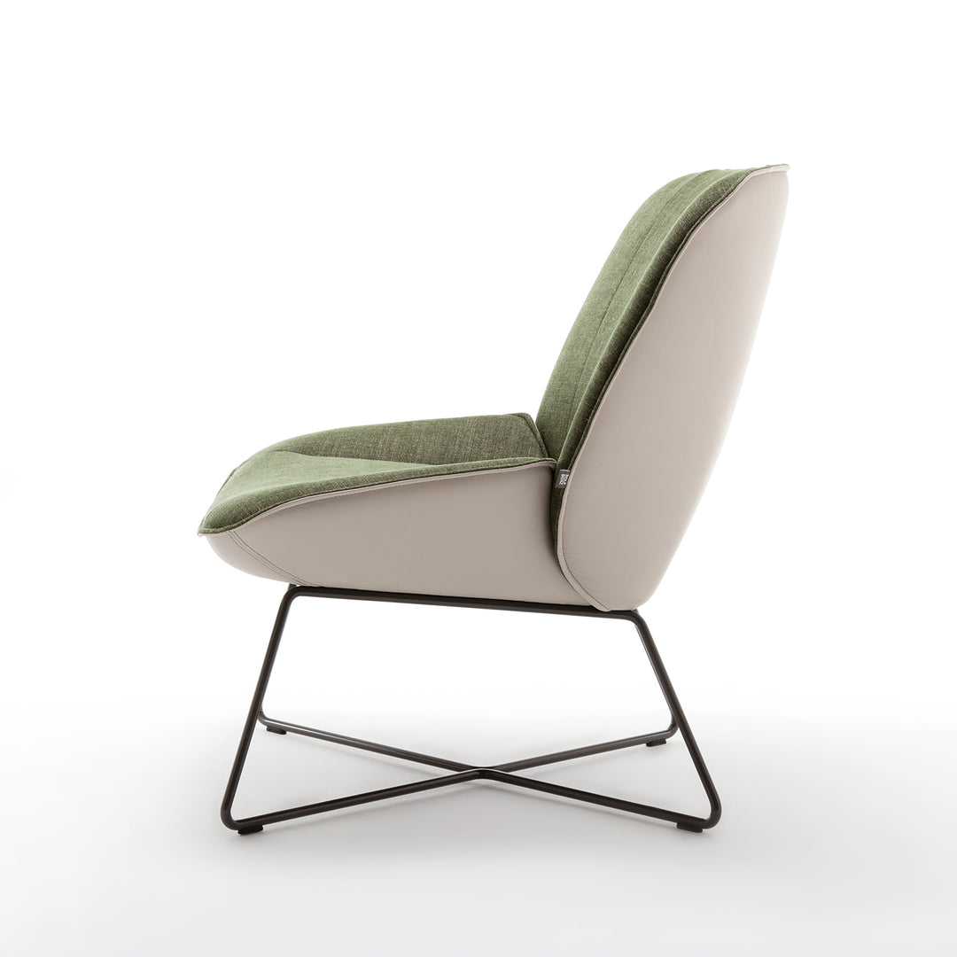 rolf benz | 383 armchair | leather beige grey 42.402 + umbra grey frame