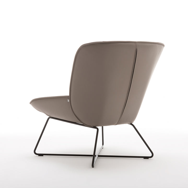 rolf benz | 383 armchair | leather beige grey 42.402 + umbra grey frame