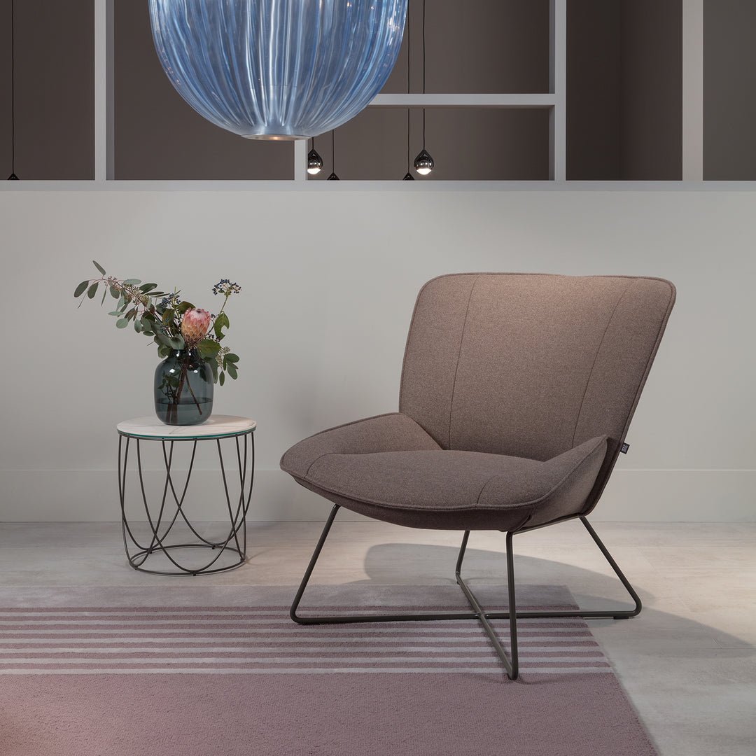 rolf benz | 383 armchair | leather beige grey 42.402 + umbra grey frame