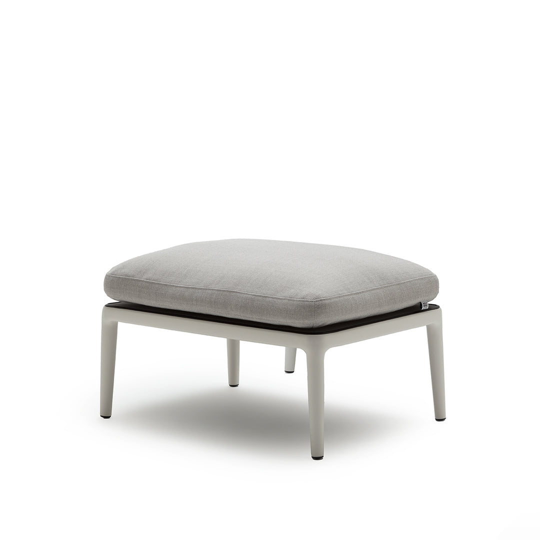 rolf benz | yoko 271 outdoor footstool | bianco