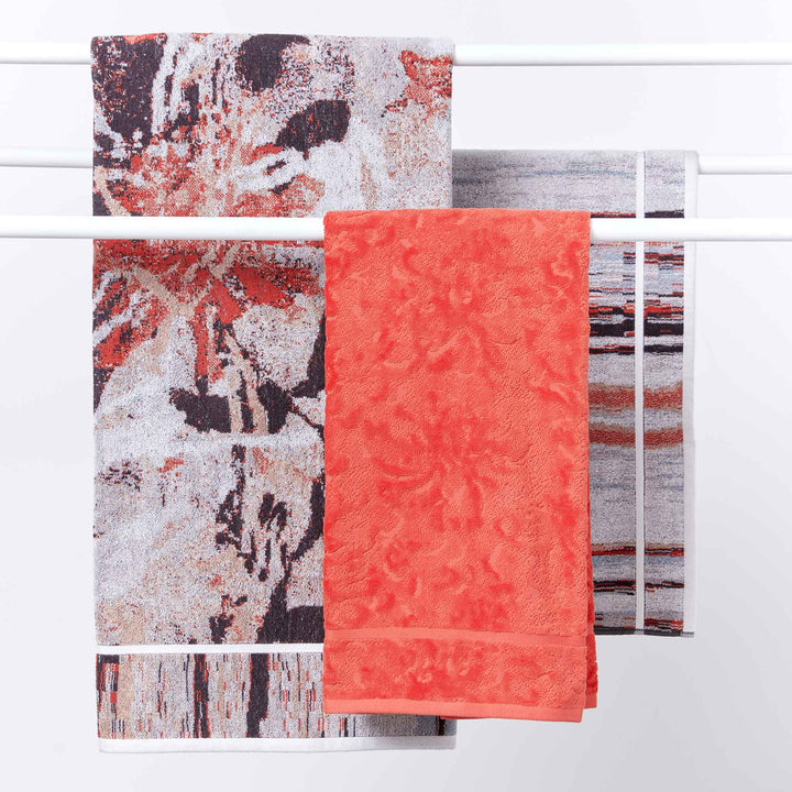innate collection | shadows towel - coral