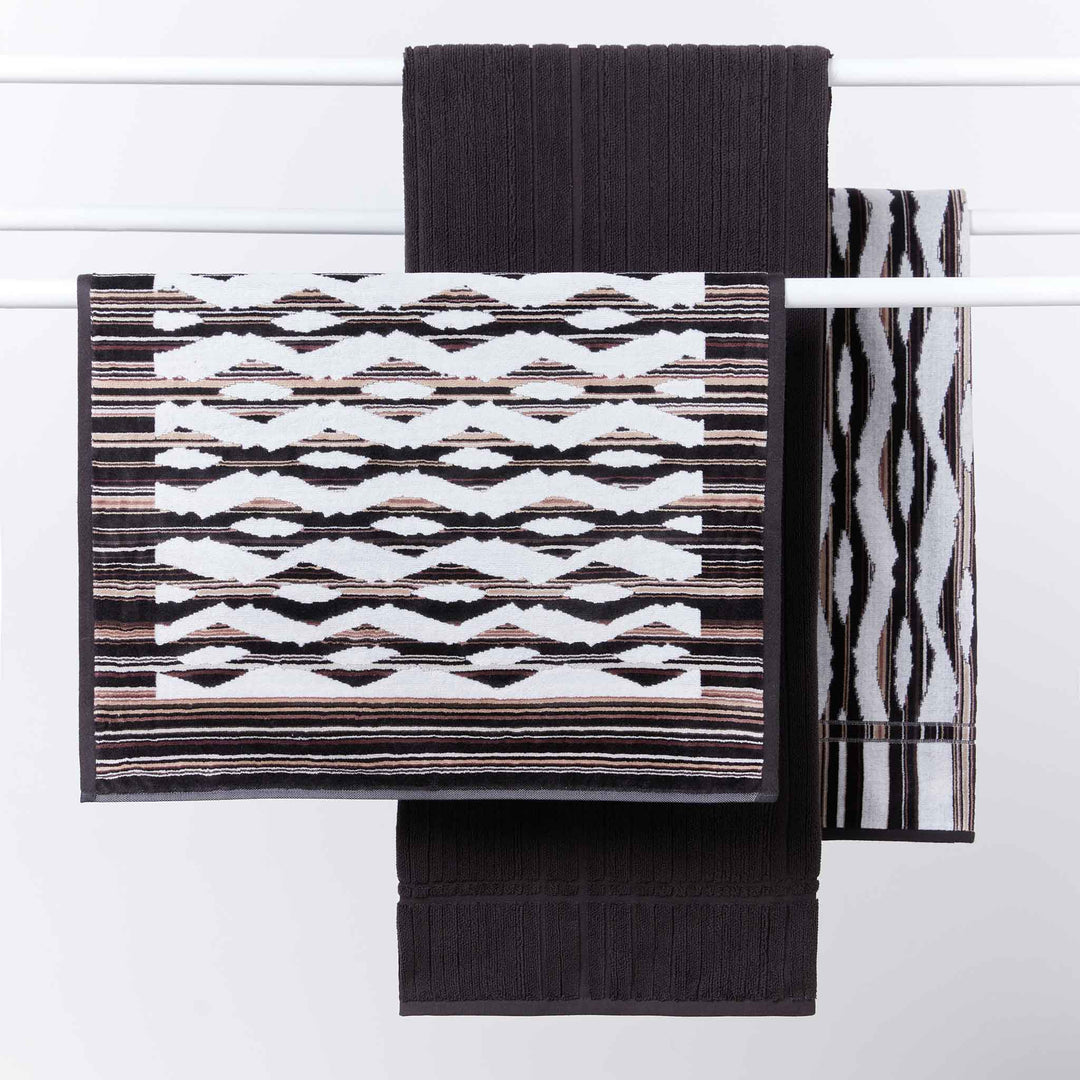 innate collection | shale towel - carbon