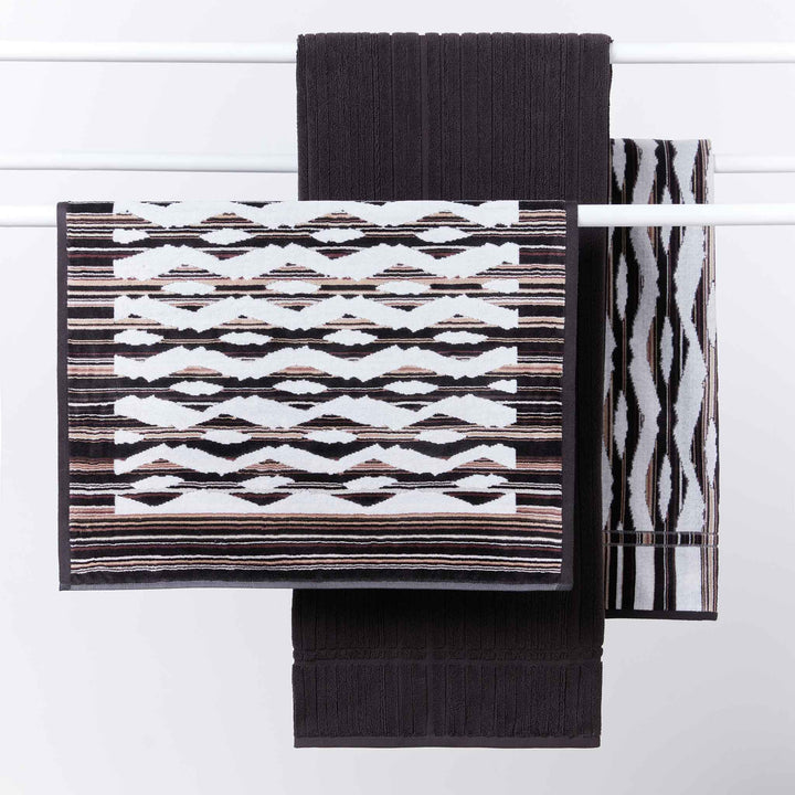 innate collection | shale towel - carbon