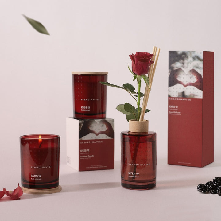 skandinavisk | scented candle | kyss