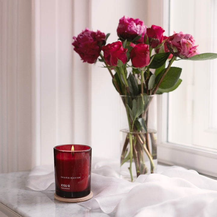 skandinavisk | scented candle | kyss