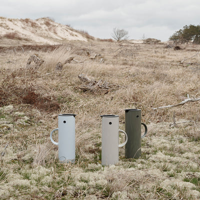 stelton | em77 vacuum jug | dark forest