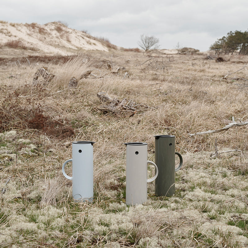 stelton | em77 vacuum jug | dark forest
