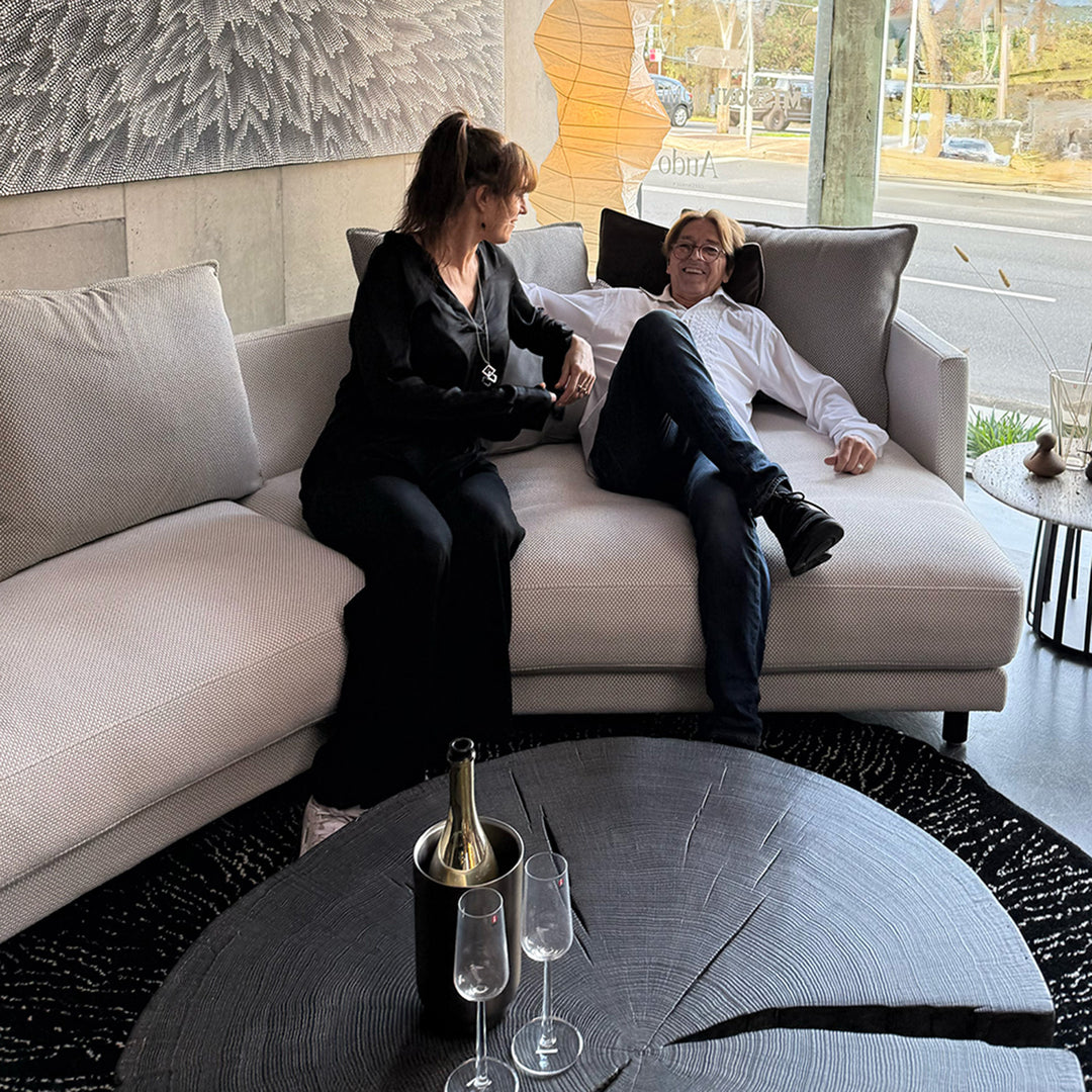 rolf benz | onda sofa | fabric silk grey 24.510 + black oak legs