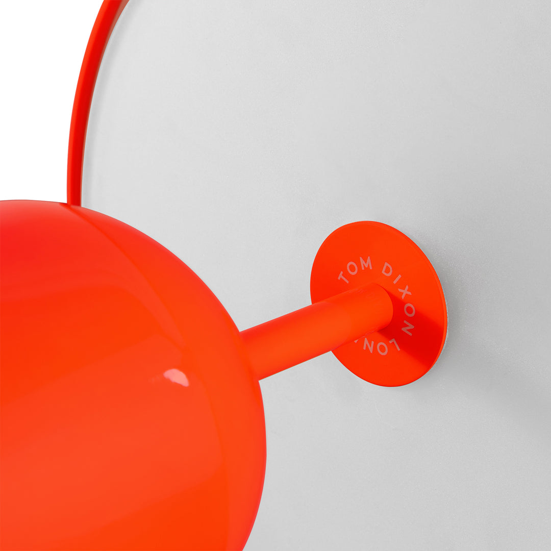 tom dixon | bell table lamp | fluro