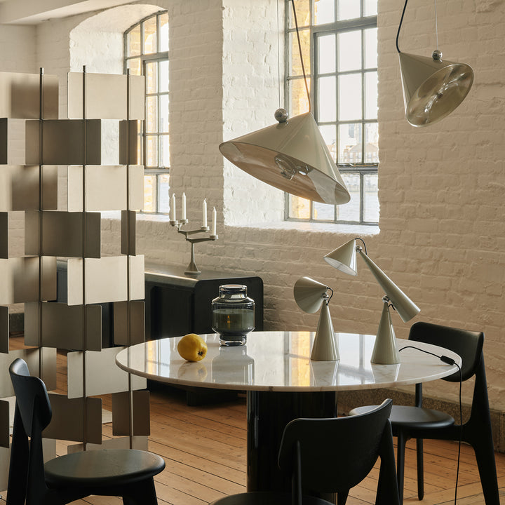 tom dixon | pose portable lamp | putty