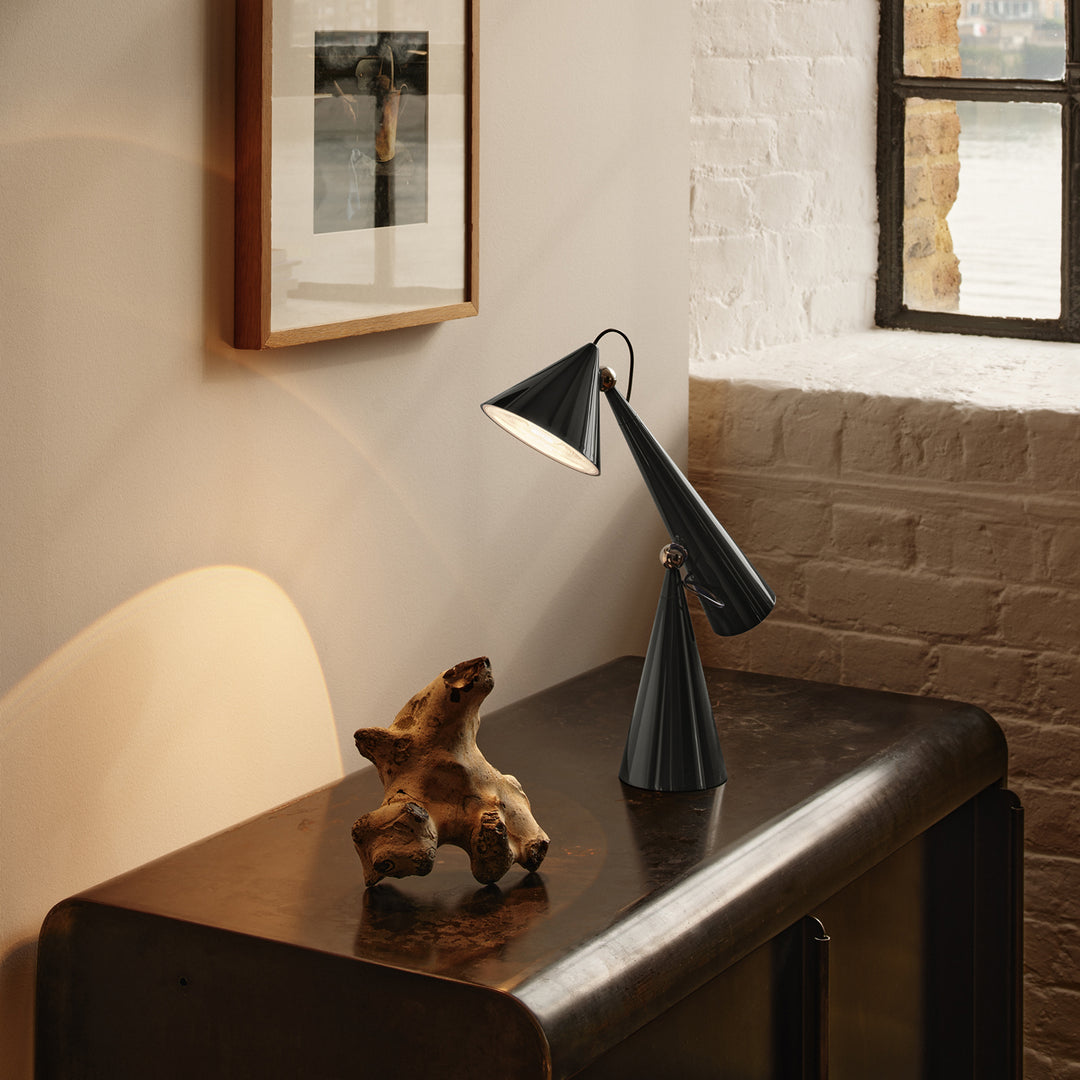 tom dixon | pose task light | kelp