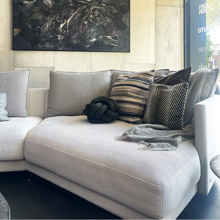 rolf benz | onda sofa | fabric silk grey 24.510 + black oak legs