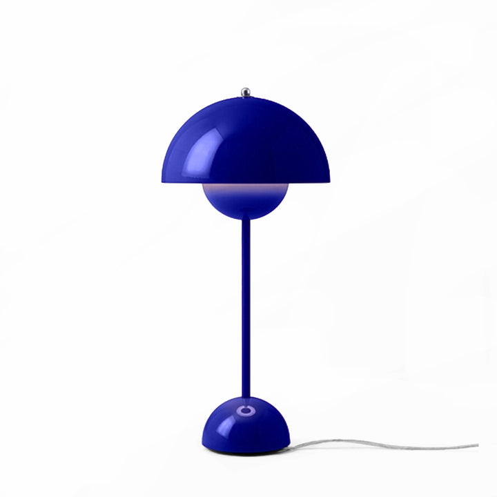 &tradition | flowerpot VP3 table lamp | cobalt blue